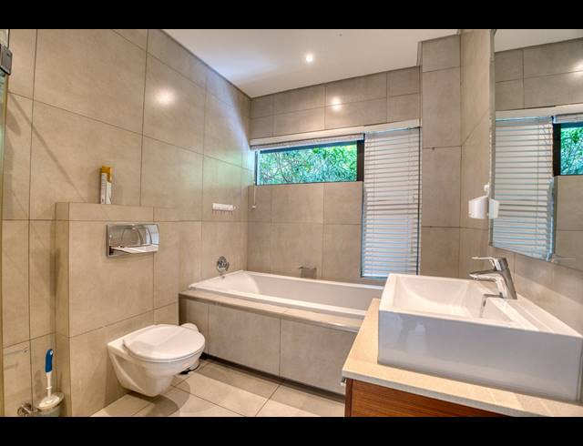3 BEDROOM TOWNHOUSE FOR SALE IN ZIMBALI ESTATE